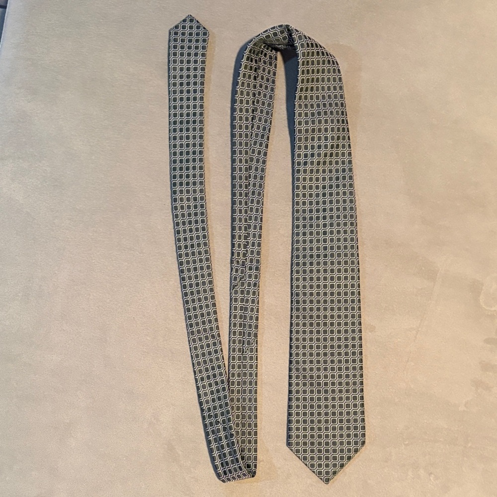 Hugo Boss Green Patterned Men's Tie